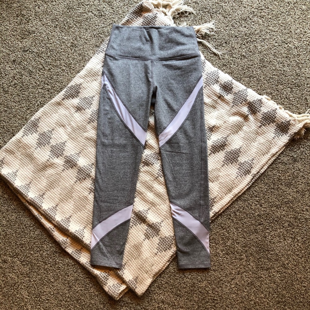Aerie grey mesh leggings small